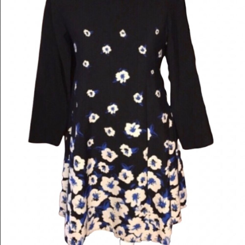 CeCe Dress Size 2 NWT Black White Blue